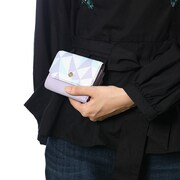 逢坂壮五をモチーフにしたミニ財布の使用例。