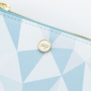 四葉環をモチーフにしたカードケース。