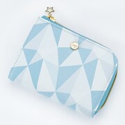 四葉環をモチーフにしたカードケース。