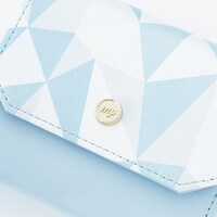 四葉環をモチーフにしたミニ財布。