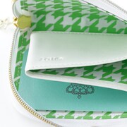 千をモチーフにしたカードケース。