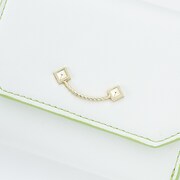 千をモチーフにしたミニ財布。