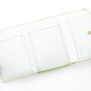 千をモチーフにしたミニ財布。