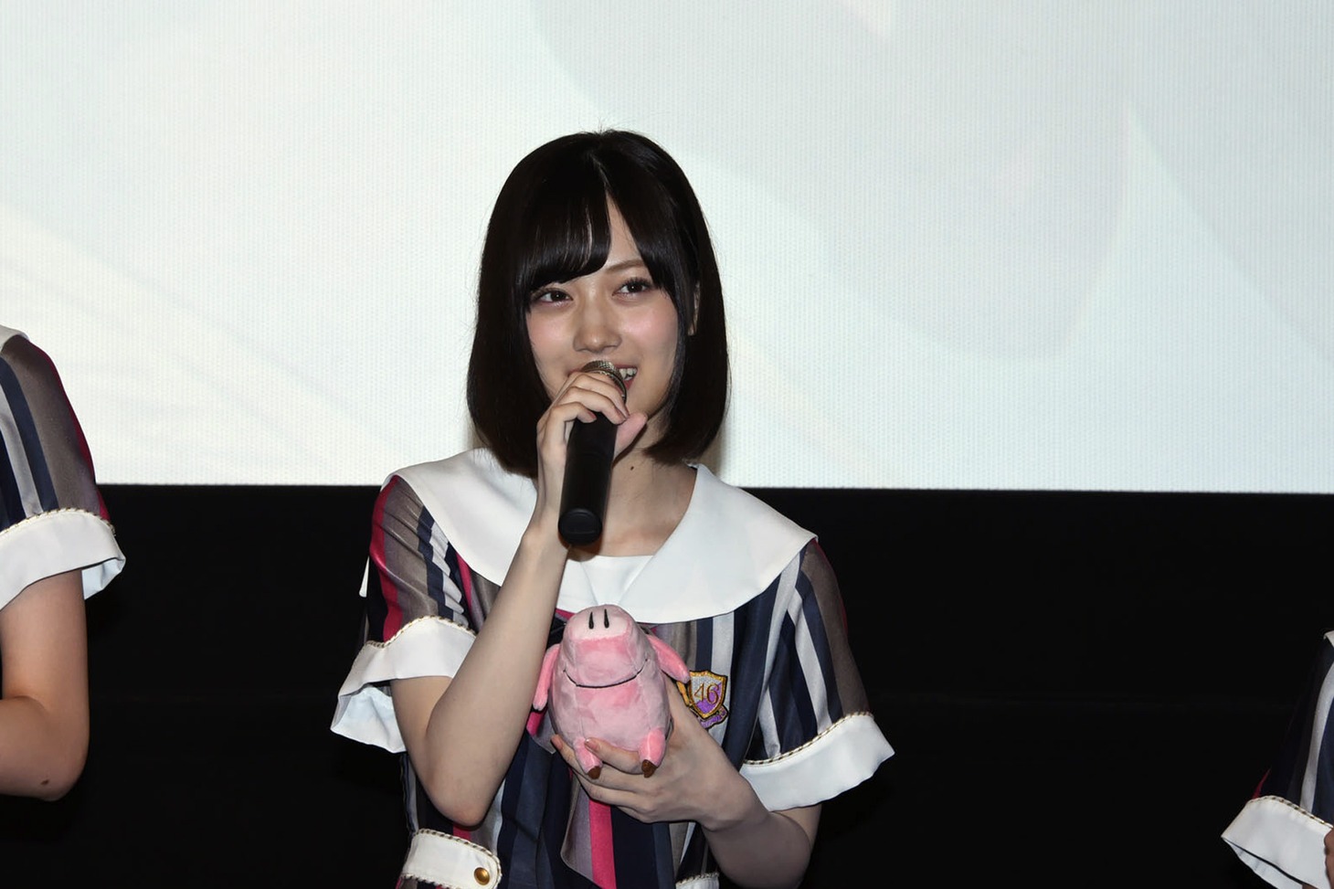 山下美月