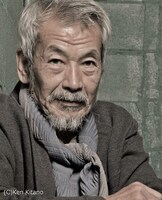 吉井役の田中泯。