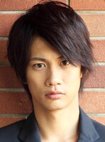 肺炎球菌役の馬場良馬。