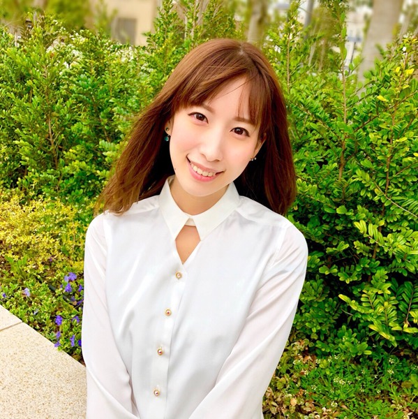 七瀬奈々役の小清水亜美。