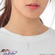 「黒子のバスケ×THE KISS ネックレス」着用イメージ。