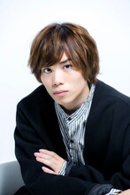 ナイーブT細胞役の太田将熙。