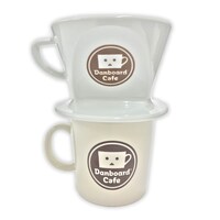 「Kalita ドリッパー」と「マグカップ」を組み合わせた様子。