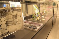 ガラスケース展示。