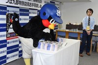 「売れ残り？」と心配するつば九郎。