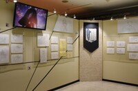 「進撃の巨人 THE ANIMATION GALLERY」の様子。