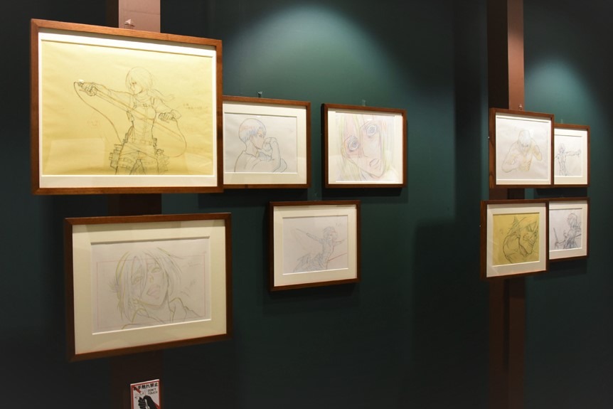 「進撃の巨人 THE ANIMATION GALLERY」の様子。