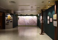 「進撃の巨人 THE ANIMATION GALLERY」の様子。