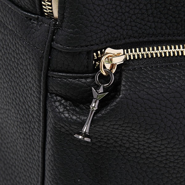 ゼロをイメージしたバッグ。