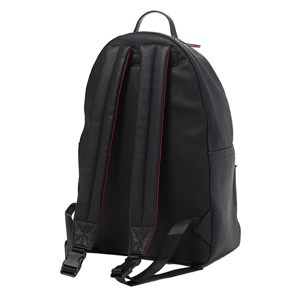 ゼロをイメージしたバッグ。