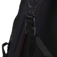 ゼロをイメージしたバッグ。