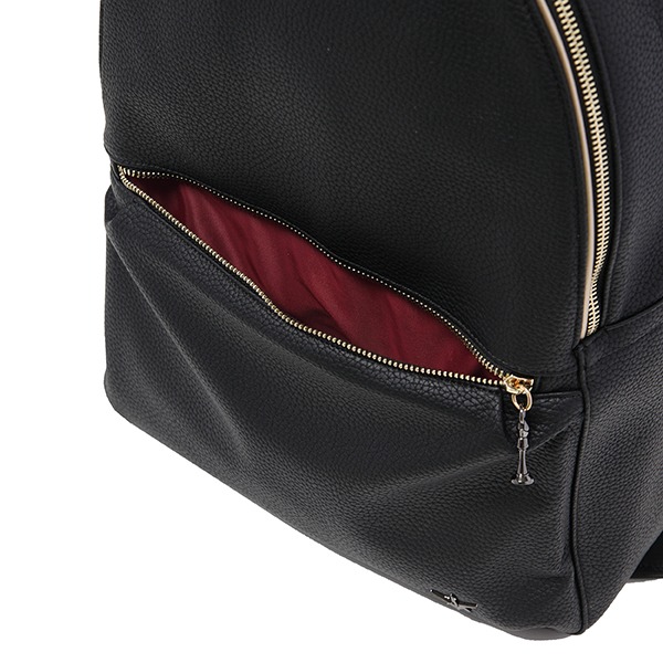 ゼロをイメージしたバッグ。