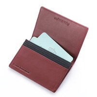 「STEINS;GATE 0」コラボアイテムのカードケース・レッド。