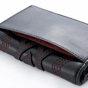 「STEINS;GATE 0」コラボアイテムのカードケース・ブラック。