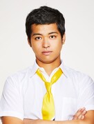 加藤潤一扮する河合和己。