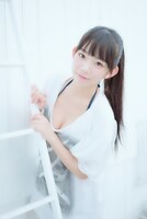 九蓮宝燈美役の長澤茉里奈。