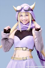 渡邉美穂扮する深月フェリシア。