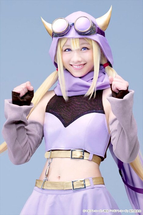 渡邉美穂扮する深月フェリシア。