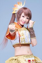 富田鈴花扮する由比鶴乃。