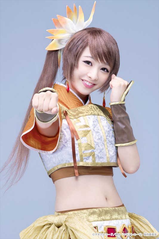 富田鈴花扮する由比鶴乃。