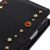 爆豪勝己モデルのスマートフォンケース。