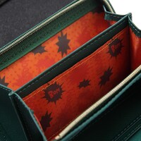 爆豪勝己モデルの財布。