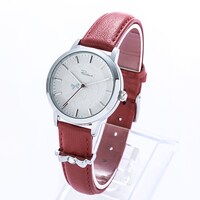 葉月陽モデルのの腕時計。