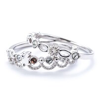 神無月郁モデルのリング。