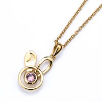 如月恋モデルのネックレス。