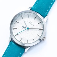 水無月涙モデルの腕時計。