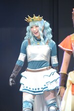 潮紗理菜演じる二葉さな。