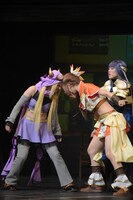 「舞台『マギアレコード 魔法少女まどか☆マギカ外伝』」公開ゲネプロより。