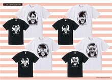 楳図かずおとゴールデンボンバーのコラボグッズ。