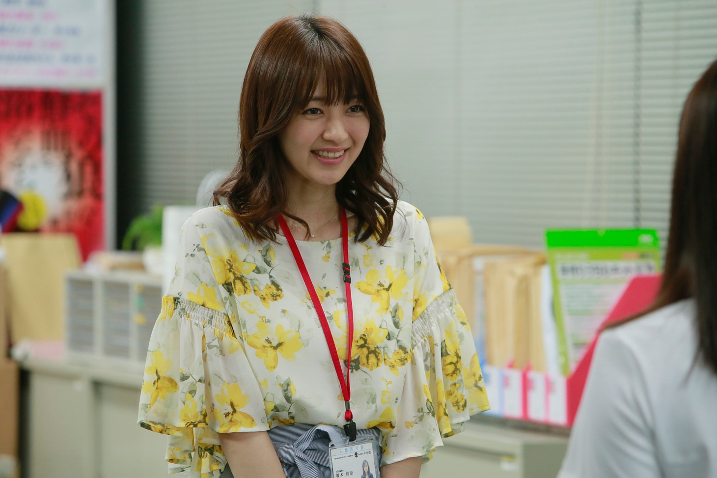 橋本玲奈役の逢沢りな。