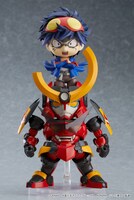 「MODEROID グレンラガン」と「ねんどろいど シモン」。