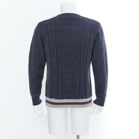 大洗女子学園モデルのニット。