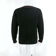 黒森峰女学園モデルのニット。