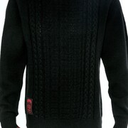 黒森峰女学園モデルのニット。