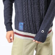 大洗女子学園モデルのニット着用例。