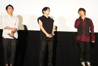 左から武田楽鳥役の下野紘、曇空丸役の梶裕貴、曇宙太郎役の代永翼。