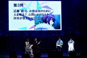 「BAKUMATSU」ステージの模様。第3問に答える2人。(c)FURYU／BAKUMATSU製作委員会