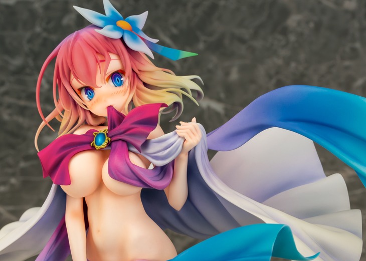フィギュア「ステファニー・ドーラ」。