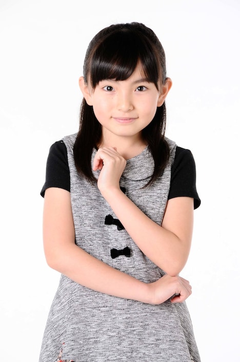 どろろ役の鈴木梨央。